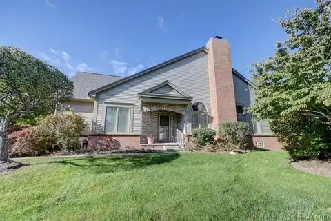 7258 CRACKLING CREEK Circle, West Bloomfield, MI 48322