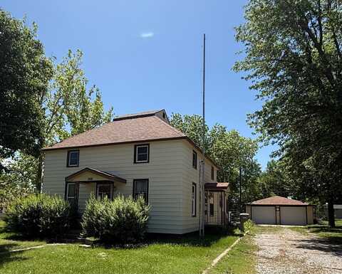 715 West 12th, Larned, KS 67550