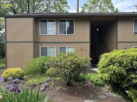 1255 NE GRANT ST, Hillsboro, OR 97124