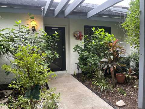 10052 Laurelwood Place, Boynton Beach, FL 33437