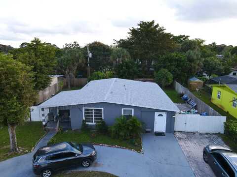 3420 NW 5th Court, Lauderhill, FL 33311