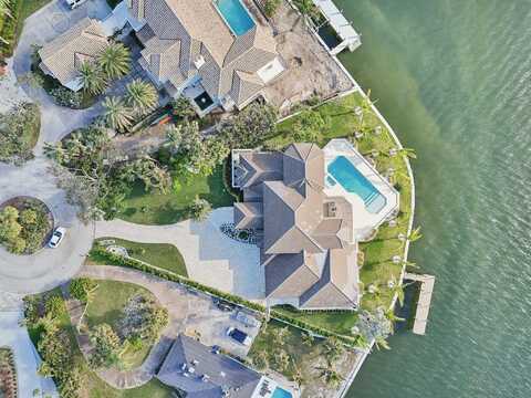 526 Point Lane, Vero Beach, FL 32963