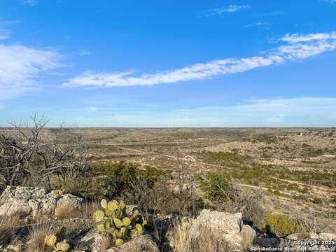 84 Deer Run, Ozona, TX 76943