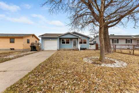 420 N Reno Ave, Burrton, KS 67020