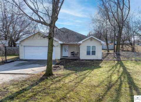 206 E 27th, Sedalia, MO 65301