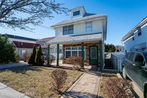 253 Weed Avenue, Staten Island, NY 10306