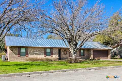 902 Elizabeth, Seguin, TX 78155