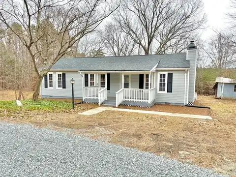 2147 Ball Park Loop, Halifax, VA 24558