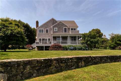 55 Hamilton Drive, Portsmouth, RI 02871