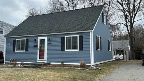 238 Williams Street, Cumberland, RI 02864