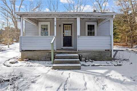 15 Maple Street, Hopkinton, RI 02832