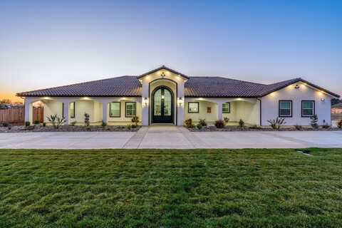 611 S Anderson Road, Exeter, CA 93221