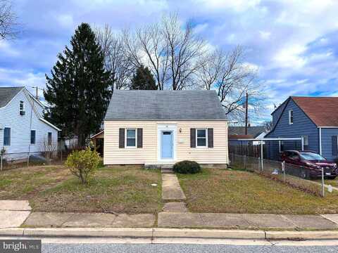 13 PLATEAU ROAD, ESSEX, MD 21221