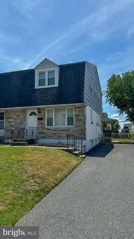 1334 PRICE, MARCUS HOOK, PA 19061