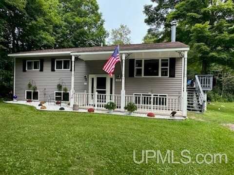 117 Wildwood Lake, Iron River, MI 49935