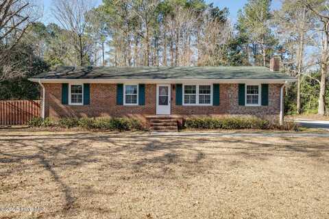 704 E Kristi Circle, Burgaw, NC 28425