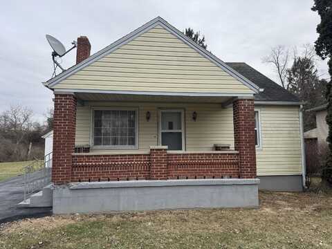 2480 Old Clifton Road, Springfield, OH 45502