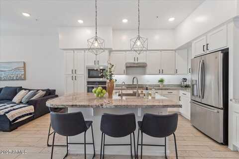 15550 S 5TH Avenue, Phoenix, AZ 85045