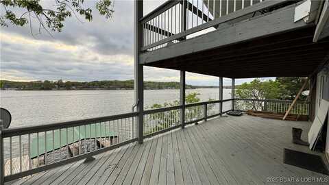 28136 Lyndsey Lane, Rocky Mount, MO 65072