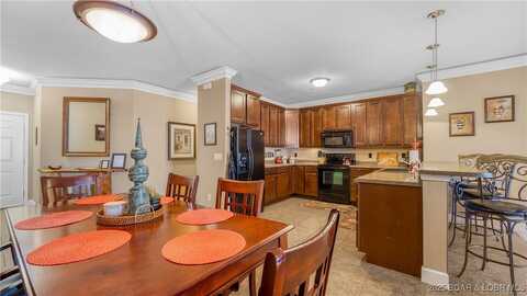 1225 Lands End Parkway, Osage Beach, MO 65065