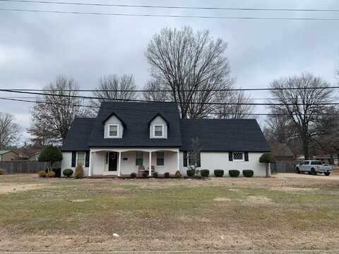 865 W North Street, Piggott, AR 72454