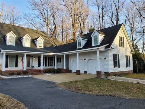 1575 Mariners Woods Drive, Hartfield, VA 23071