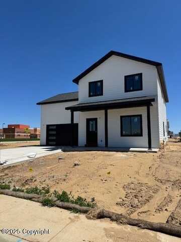 1010 Gabriel Dr -, Gillette, WY 82716