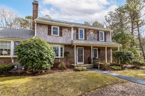 2 Thistle Circle, Yarmouth Port, MA 02675