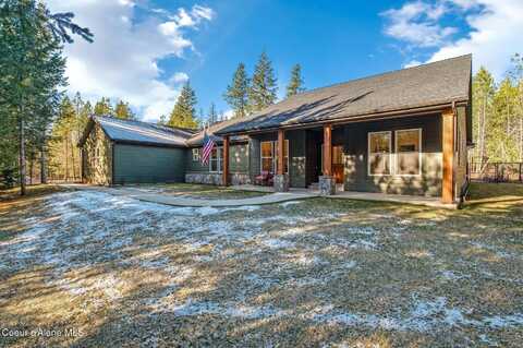 65 Graham Ave, Priest River, ID 83856