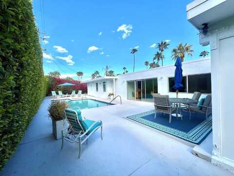 301 N Farrell Drive, Palm Springs, CA 92262