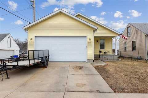 313 9th Street NW, Cedar Rapids, IA 52405