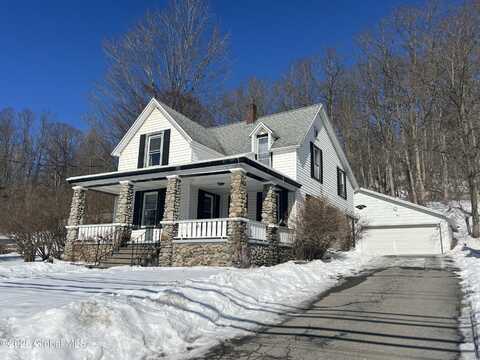 198 Chapman Drive, Amsterdam, NY 12010