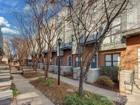 471 M Street, Charlotte, NC 28204