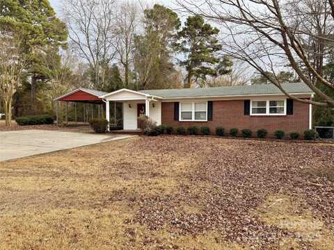 302 E Cato Street, Pageland, SC 29728