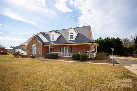 1270 Mirror Lake Road, Lincolnton, NC 28092