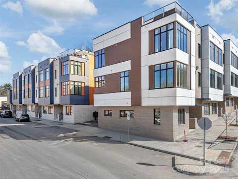 1 Bauhaus Court unit: 1, Asheville, NC 28801