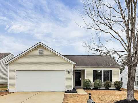 6603 Wandering Creek Drive, Charlotte, NC 28216