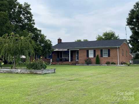 202 Division Avenue, Rockwell, NC 28138