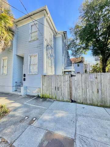 3 Woolfe Street, Charleston, SC 29403