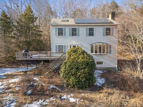 22 Roosevelt Avenue Extension, Preston, CT 06365