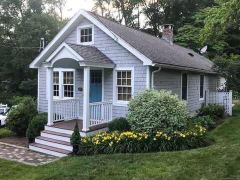 39 Gamma Avenue, Guilford, CT 06437