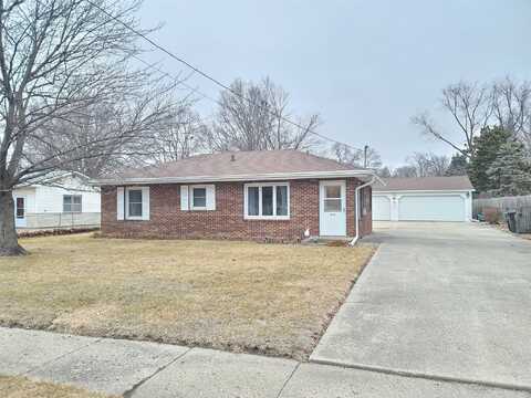 2416 E Sheridan Avenue, Des Moines, IA 50317