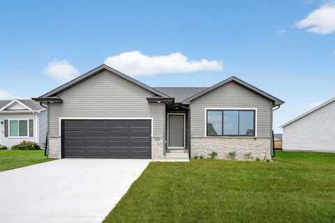 1835 Tuscany Drive SE, Altoona, IA 50009