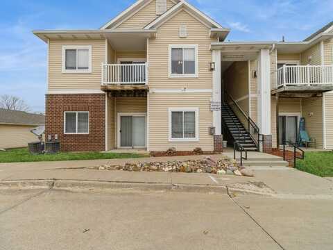 2323 E Porter Avenue, Des Moines, IA 50320