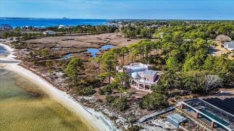 221 Wynnehaven Beach Road, Mary Esther, FL 32569