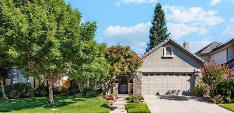 2311 Dawson Cove Lane, Clovis, CA 93611