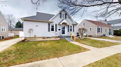 334 N Buchanan Street, Fremont, OH 43420