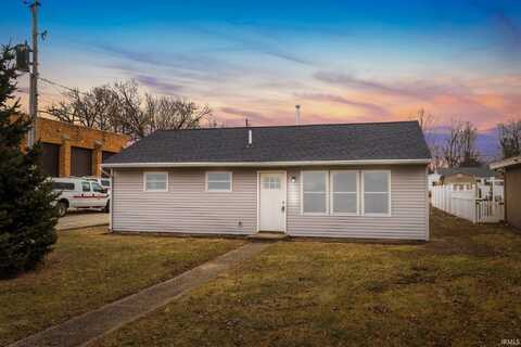 624 N Oak Street, Kendallville, IN 46755