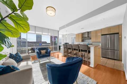 250 Park Avenue W, Atlanta, GA 30313