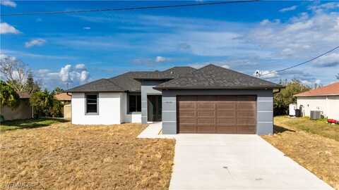 4110 10th Street W, Lehigh Acres, FL 33971